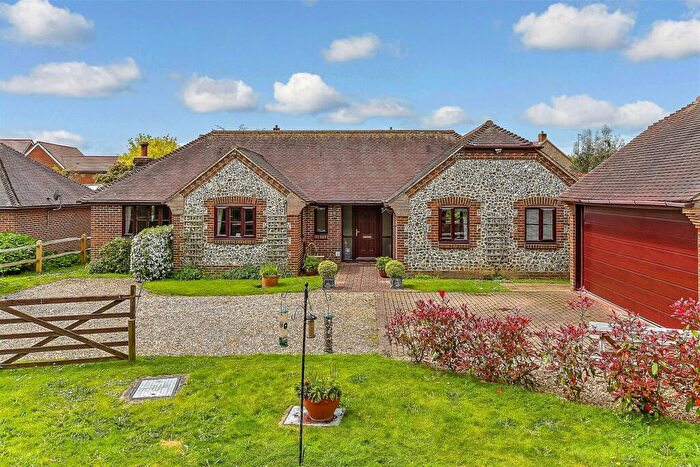 4 Bedroom Detached Bungalow For Sale In Dairy Lane, Maudlin, Chichester, West Sussex, PO18