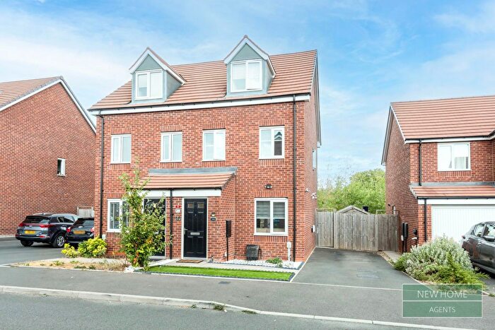 3 Bedroom Semi Detached House For Sale In Willow Way, Coventry, CV3