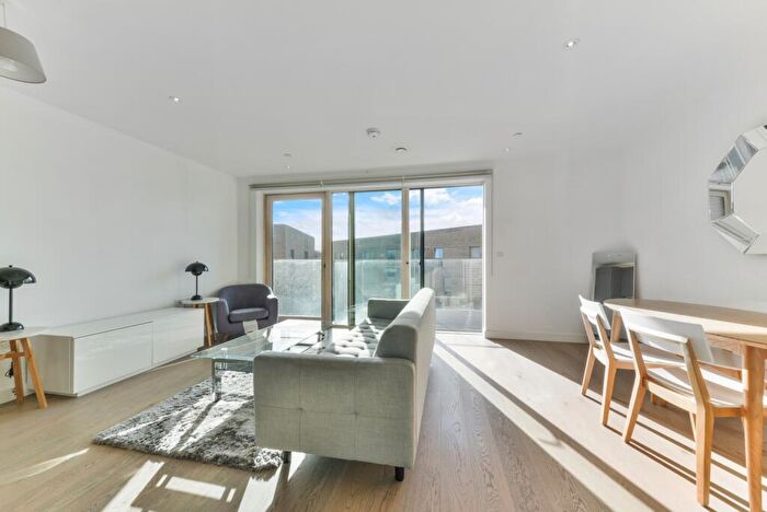 1 Bedroom Apartment To Rent In Blackwood Apartments, Trafalgar Place, London, SE17