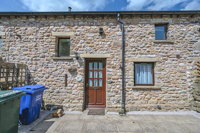 2 Bedroom Cottage For Sale In Primrose Cottage, Old Masons Yard, Cross Haw Lane, Clapham, North Yorkshire, LA2