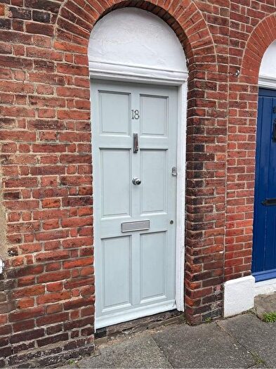 2 Bedroom Semi Detached House To Rent In Cross Street, Canterbury, CT2