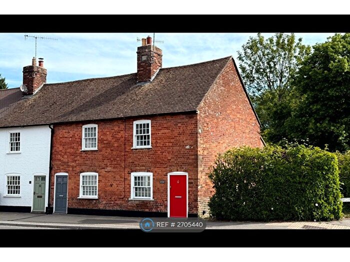 2 Bedroom End Of Terrace House To Rent In London Road, Marlborough, SN8