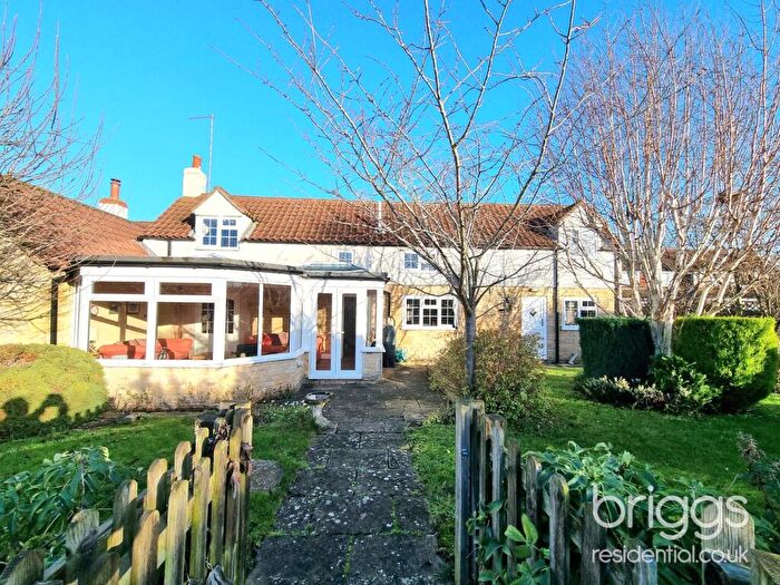 3 Bedroom Character Property For Sale In Bridge Street, Deeping St James, Market Deeping, PE6