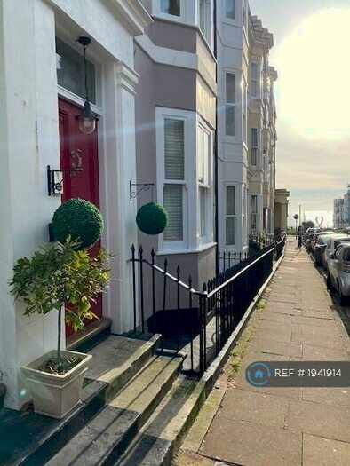 2 Bedroom Flat To Rent In Devonshire Place, Brighton, BN2
