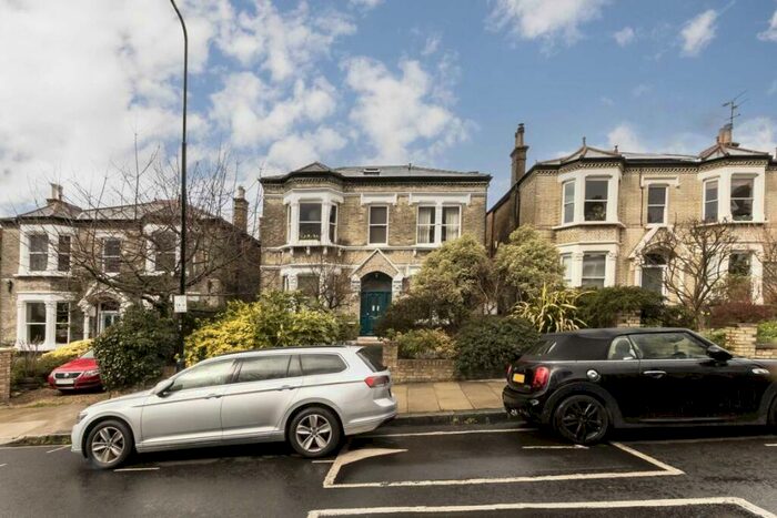1 Bedroom Flat To Rent In Dartmouth Park Road, Kentish Town, NW5
