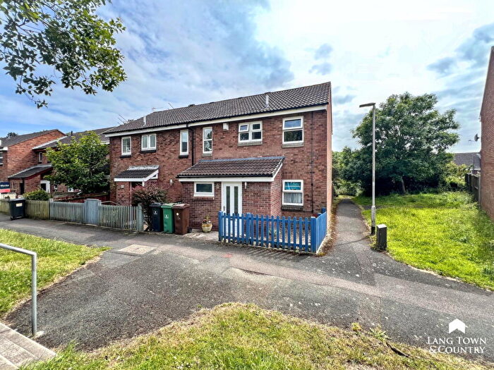 3 Bedroom End Of Terrace House For Sale In Sherril Close, Staddiscombe, Plymouth., PL9