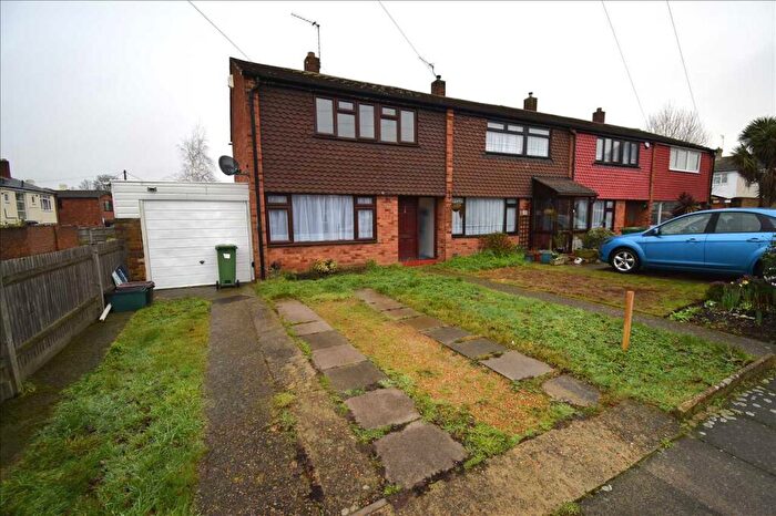 3 Bedroom House To Rent In Stansted Crescent, Bexley, DA5