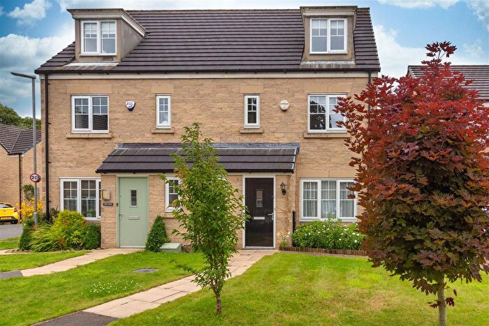 4 Bedroom Semi-Detached House For Sale In Moor Platt, Caton, Lancaster, LA2