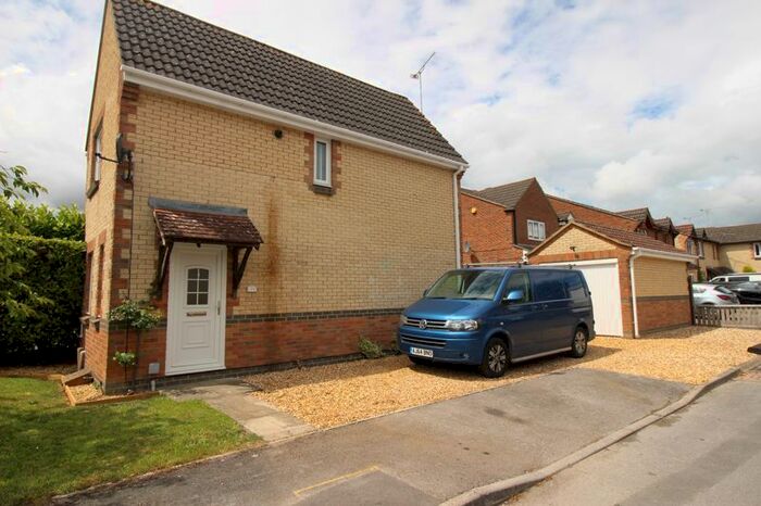 2 Bedroom Semi-Detached House To Rent In Bedroom Semi-Detached House To Rent, Pritchard Close, Upper Stratton, SN2