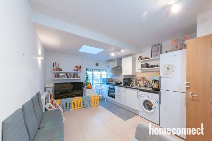 2 Bedroom Flat For Sale In High Street, Barkingside, IG6