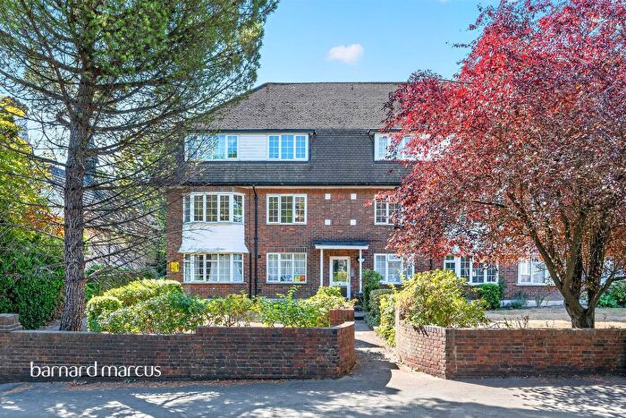 2 Bedroom Flat For Sale In Mulgrave Road, Sutton, SM2