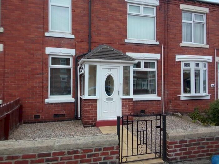 2 Bedroom Flat To Rent In Melrose Terrace, Bedlington, NE22