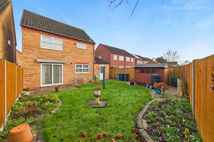 3 Bedroom Detached House For Sale In Capulet Close, Eaton Socon, St. Neots, Cambridgeshire, PE19