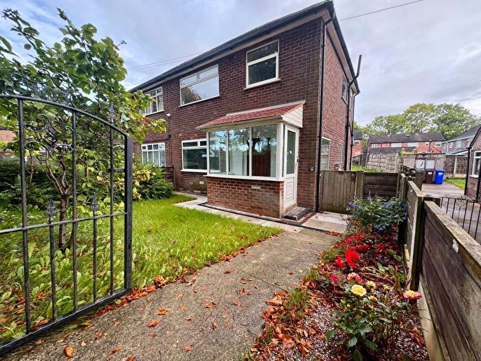 3 Bedroom Semi-Detached House To Rent In Firbank Road, Wythenshawe, Manchester, M23