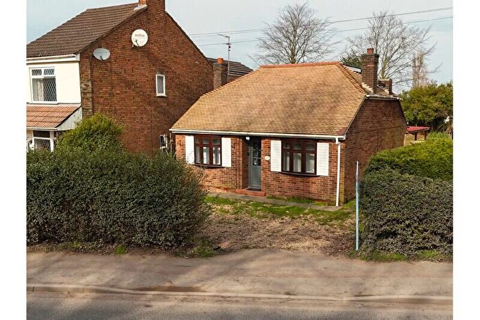 4 Bedroom Bungalow For Sale In Peterborough Road, Whittlesey, Peterborough, PE7