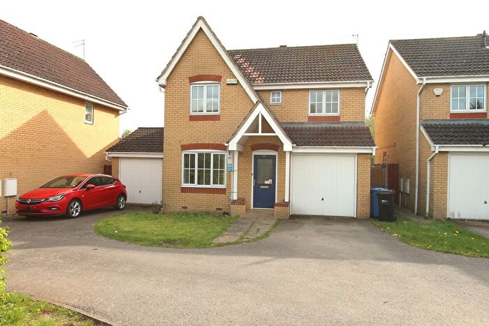 4 Bedroom Detached House To Rent In Thurston Drive, Kettering, NN15