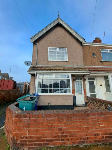 3 Bedroom Semi-Detached House To Rent In Buller Street, Grimsby, DN32