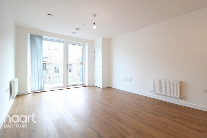 2 Bedroom Apartment To Rent In Liberty Court, Dartford, DA2