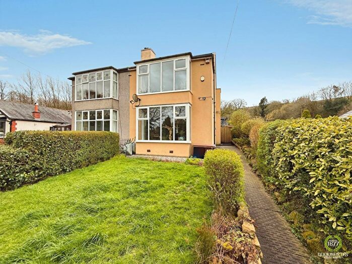 3 Bedroom Semi Detached House For Sale In Manor Road, Darwen, BB3