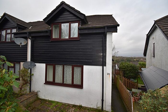 3 Bedroom Semi-Detached House To Rent In Alderwood Parc, Penryn, TR10