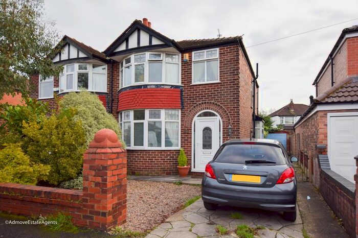 3 Bedroom Semi-Detached House To Rent In Pulford Road, Sale, M33
