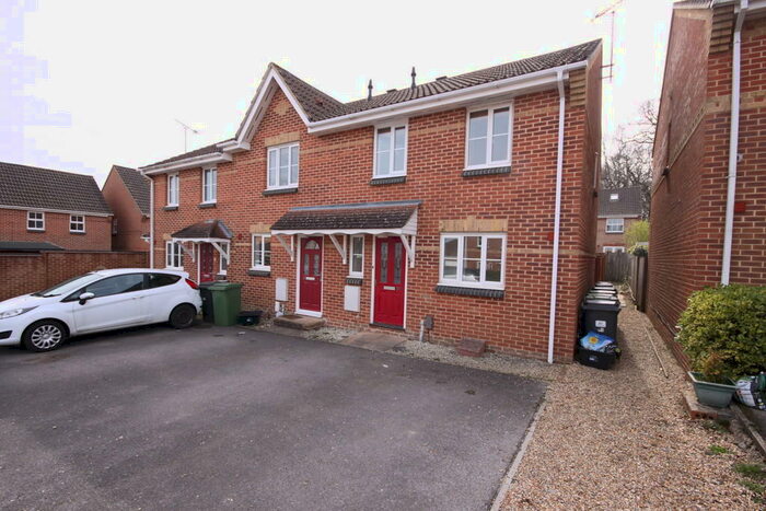 3 Bedroom End Of Terrace House To Rent In Lovage Road, Whiteley, PO15