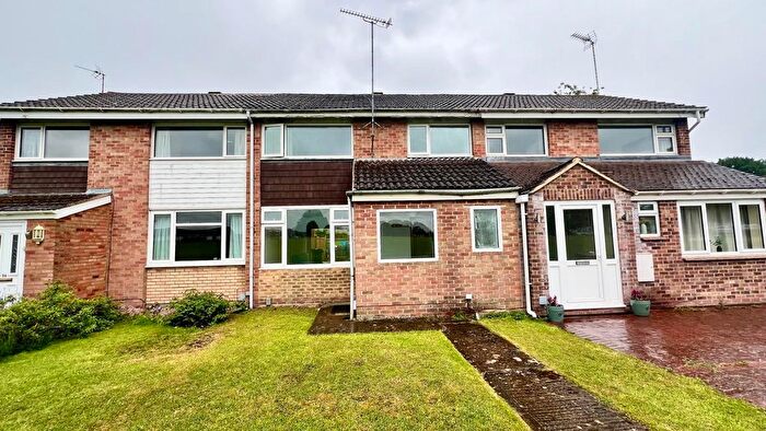 3 Bedroom Terraced House To Rent In St. Ambrose Close, Swindon, SN3