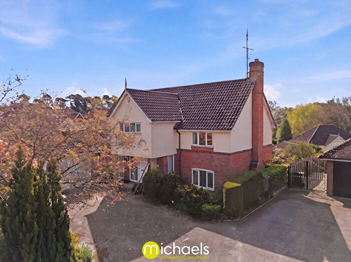 4 Bedroom Detached House For Sale In Reynards Copse, Colchester, CO4