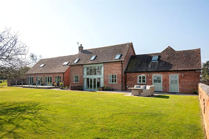 8 Bedroom Detached House For Sale In Atch Lench, Evesham, Worcestershire, WR11