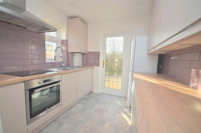 3 Bedroom Semi-Detached House To Rent In Berkeley Close, Hornchurch, Essex, RM11