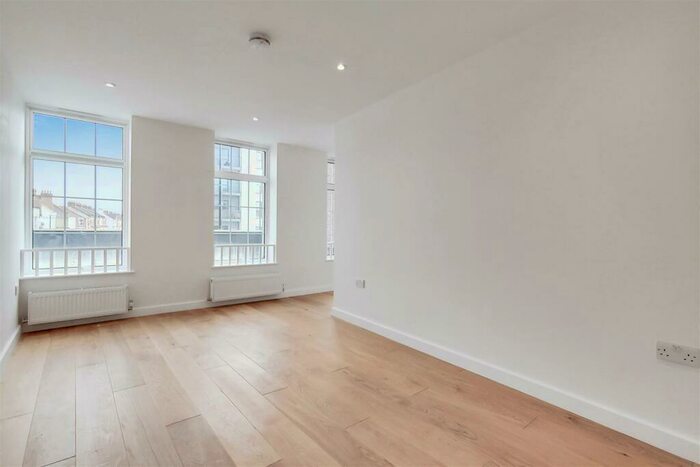 1 Bedroom Flat To Rent In High Street, Wealdstone, Harrow, HA3