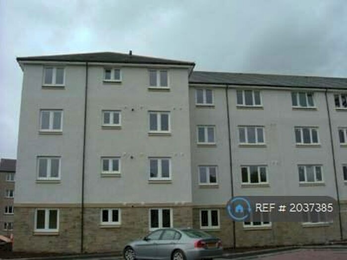 2 Bedroom Flat To Rent In Broomhill Court, Stirling, FK9