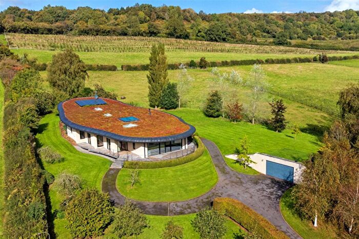 5 Bedroom Detached House To Rent In Farfield, Cam, Dursley, Gloucestershire, GL11