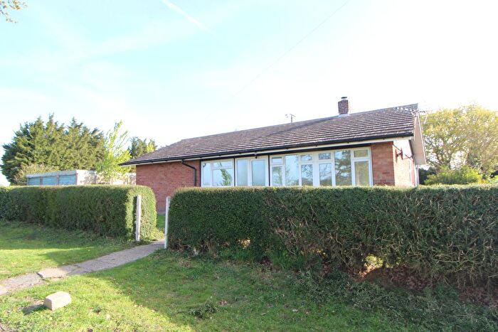 3 Bedroom Detached Bungalow To Rent In Clacton Road, Little Oakley, CO12