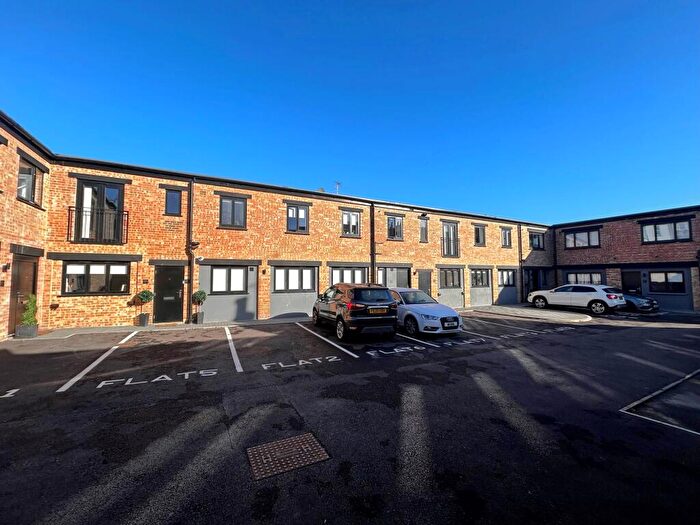 1 Bedroom Flat To Rent In Addington House Mews, Ramsgate, CT11