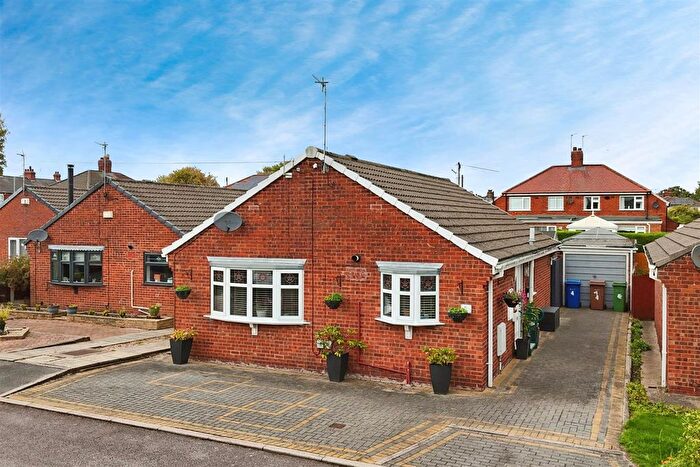 2 Bedroom Detached Bungalow For Sale In Orchard Close, Anlaby, Hull, HU10
