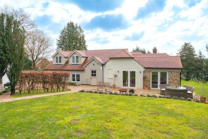 5 Bedroom Detached House For Sale In High Street, Cross In Hand, Heathfield, TN21