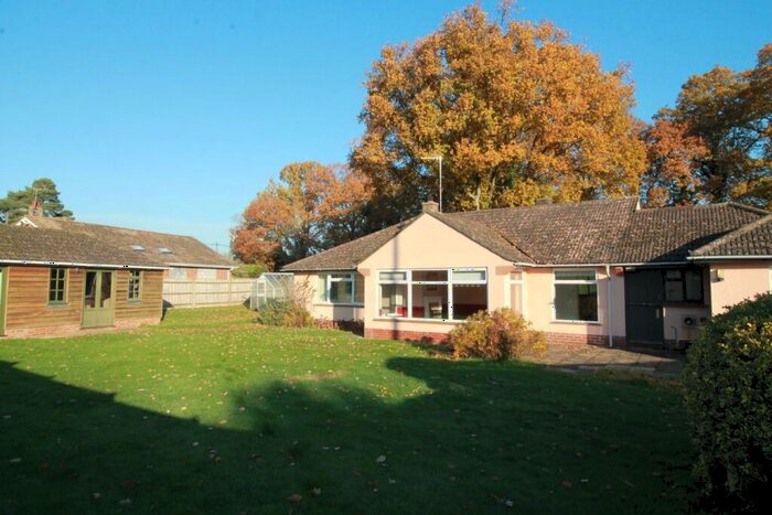 3 Bedroom Bungalow To Rent In Sherfield Road, Bramley, Tadley, RG26