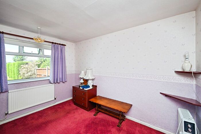 2 Bedroom Semi-Detached Bungalow For Sale In Pennine Avenue, Riddings, Alfreton, DE55