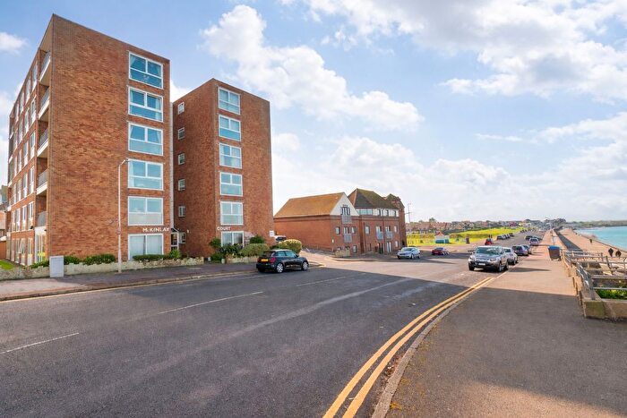 2 Bedroom Flat For Sale In Mckinlay Court, The Parade, Birchington, Kent, CT7
