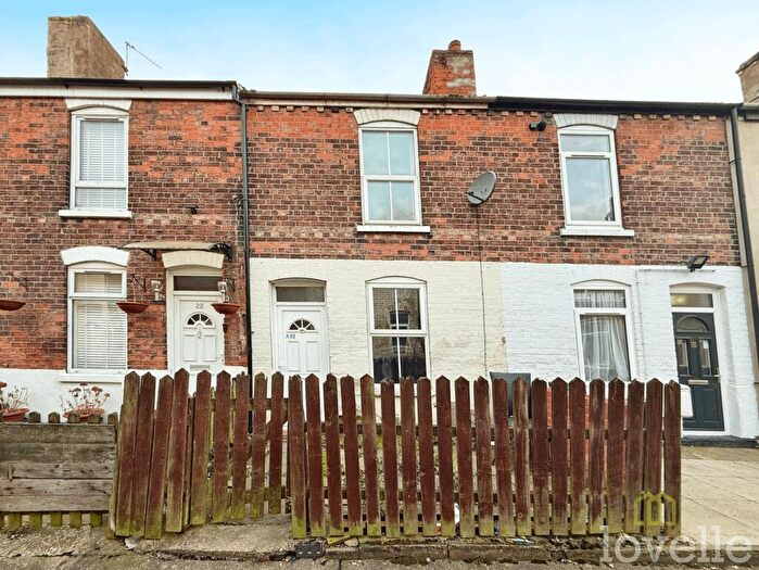2 Bedroom Terraced House To Rent In Dickenson Terrace, Gainsborough, DN21