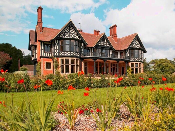 3 Bedroom Flat For Sale In Apartment, The Manor, Herringswell, Bury St. Edmunds, Suffolk, IP28