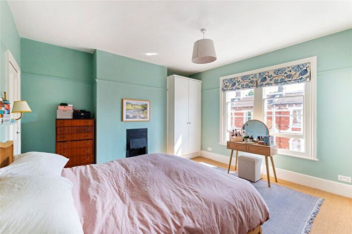 4 Bedroom Terraced House To Rent In Sunningdale, Bristol, Somerset, BS8