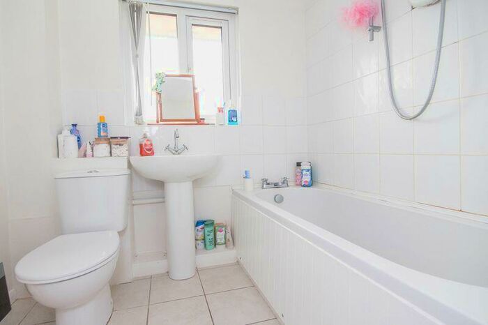 1 Bedroom End Of Terrace House For Sale In West Totton, SO40