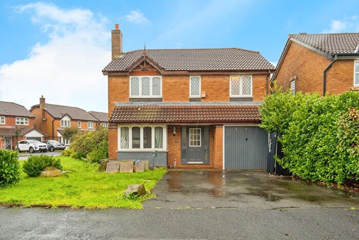 4 Bedroom Detached House For Sale In Rotherhead Close, Bolton, Lancashire, BL6