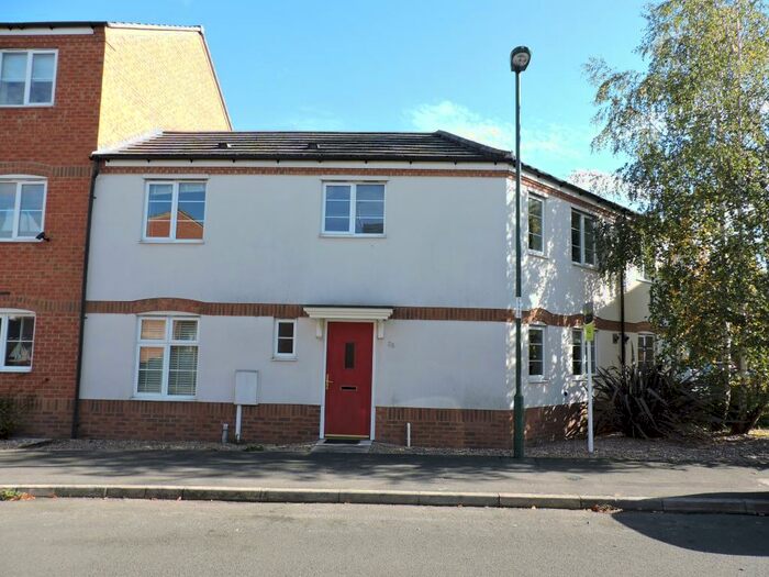 3 Bedroom Town House To Rent In Tannin Crescent, Bulwell, NG6