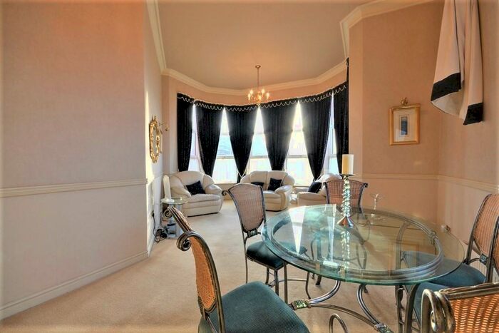 2 Bedroom Apartment To Rent In Promenade, Southport, Merseyside, PR9