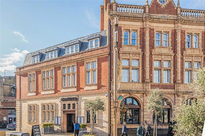 2 Bedroom Flat For Sale In East Street, Bromley, BR1