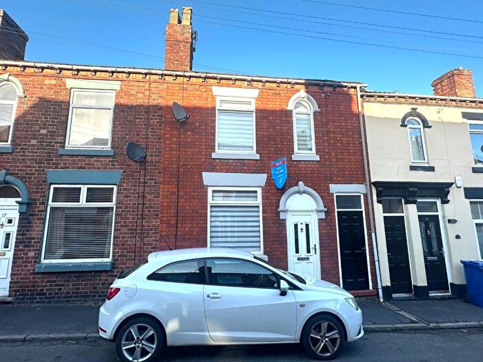 3 Bedroom Terraced House To Rent In Woodshutts Street, Talke, Stoke-On-Trent, ST7