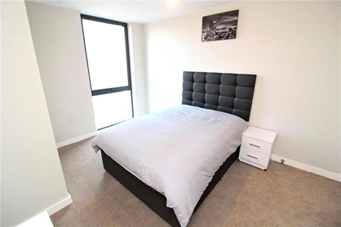 2 Bedroom Flat To Rent In Adelphi Wharf B, Adelphi Street, Salford, Greater Manchester, M3